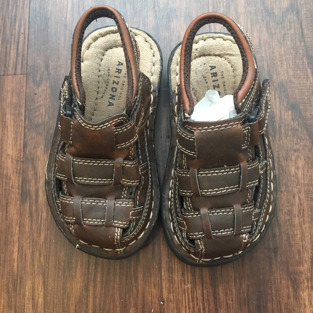 NWT Arizona Toddler Sandal Brown Size 8